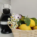 Casa *