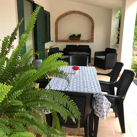 Casa *